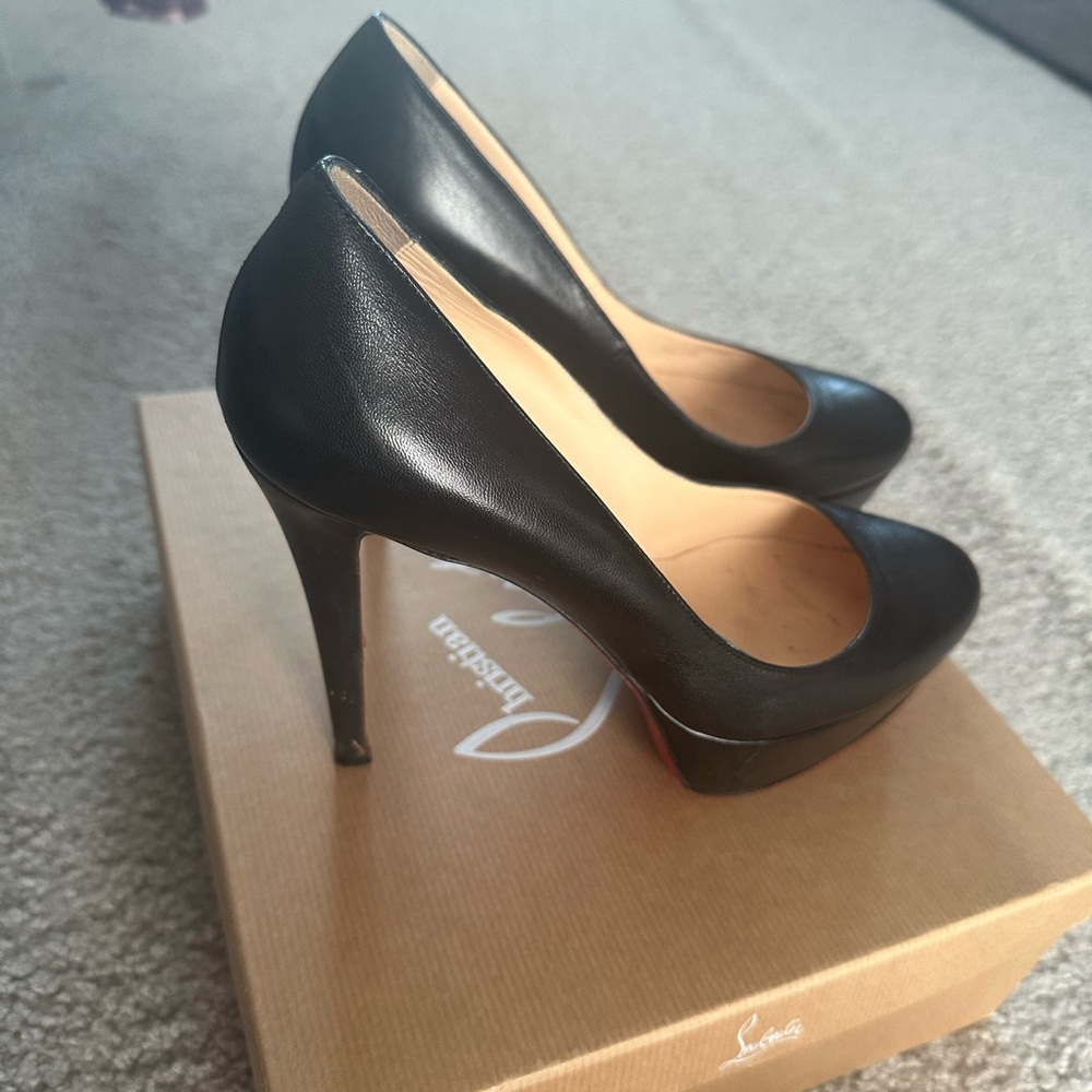 Christian Louboutin size 38.5